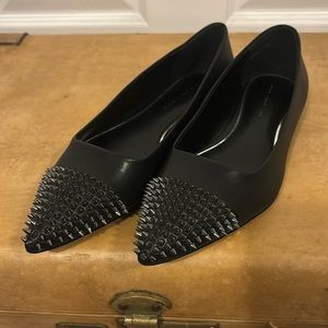 NWOT Women’s flats design concept studio studded toe size 7
